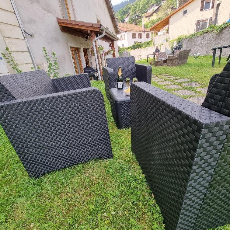 Gite Jonquille, 2 A 8 Personnes Avec Salle De Jeux Et Spa Dans La Residence Вантрон Экстерьер фото