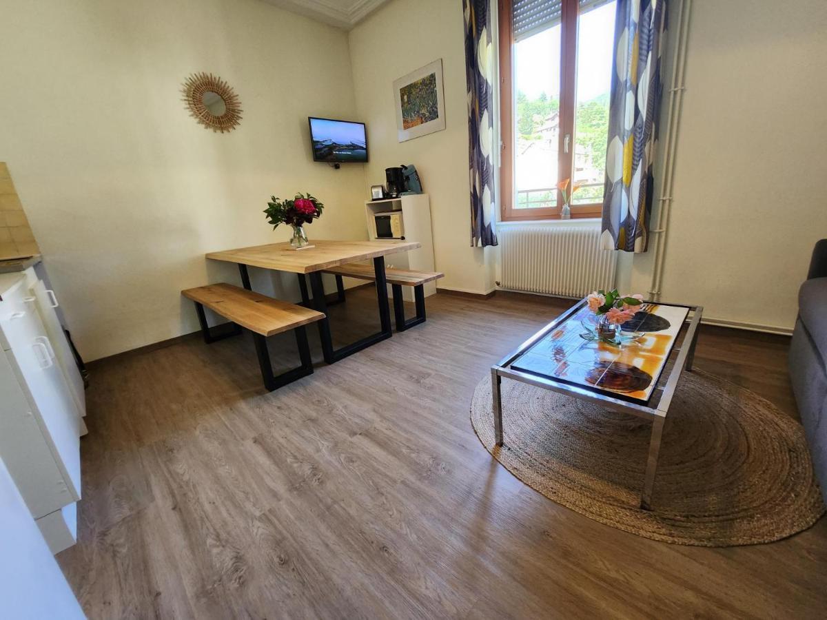 Gite Jonquille, 2 A 8 Personnes Avec Salle De Jeux Et Spa Dans La Residence Вантрон Экстерьер фото